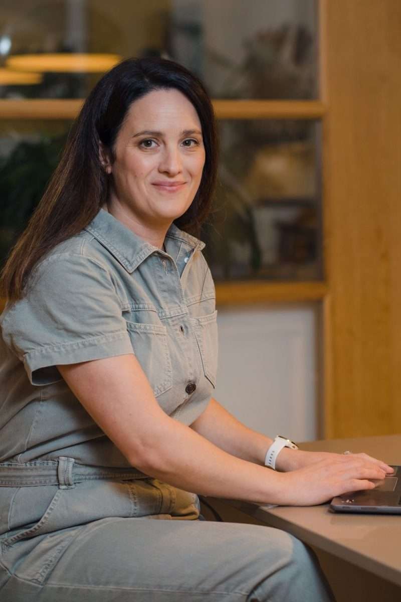 Mharie Ligertwood - Life : Edit team