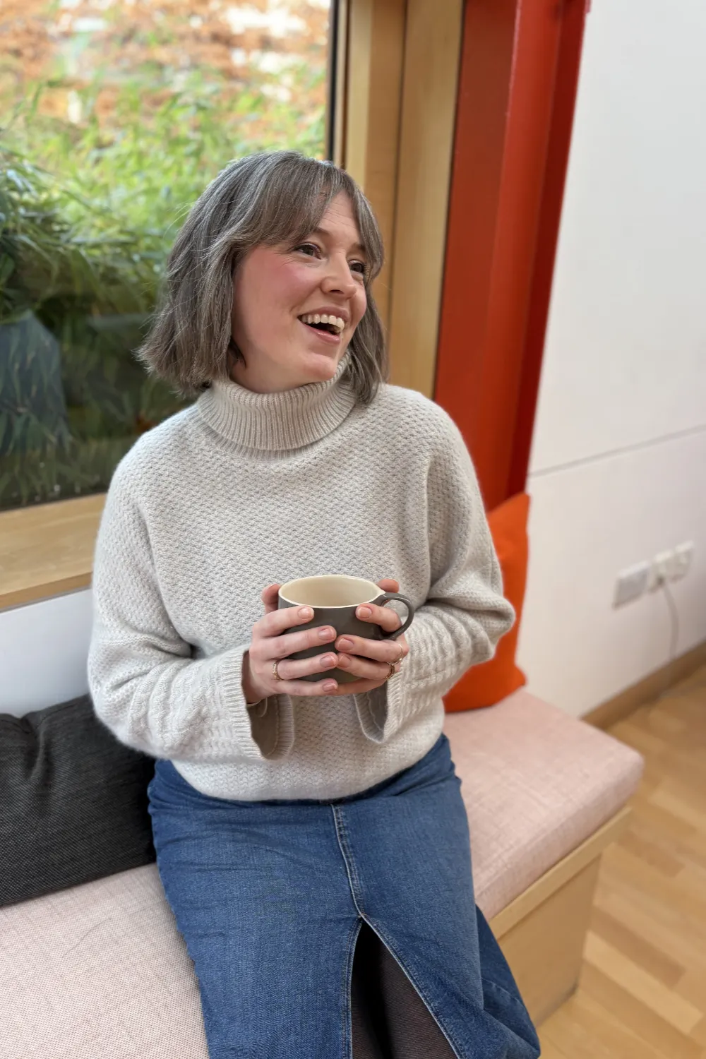 Vivien - Life : Edit team - hover